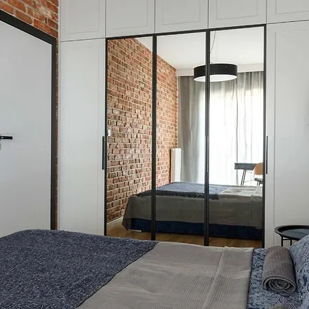 Apartman Close-central - City Center - One Bedroom - Jp19